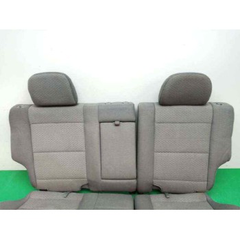 Recambio de asientos traseros para kia sorento i (jc) 2.5 crdi referencia OEM IAM  SIN CABEZAL DEL MEDIO 