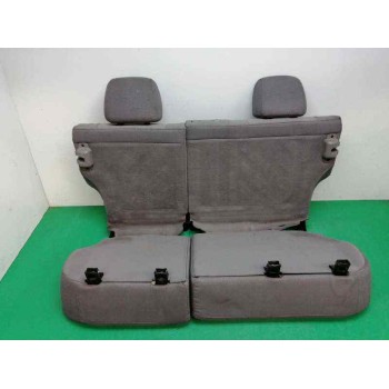 Recambio de asientos traseros para kia sorento i (jc) 2.5 crdi referencia OEM IAM  SIN CABEZAL DEL MEDIO 