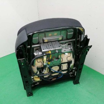 Recambio de asiento delantero derecho para kia rio 1.2 cat referencia OEM IAM 882001W100  