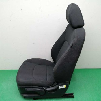 Recambio de asiento delantero izquierdo para kia rio 1.2 cat referencia OEM IAM 881001W020BDM  