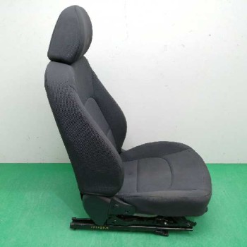 Recambio de asiento delantero izquierdo para kia rio 1.2 cat referencia OEM IAM 881001W020BDM  