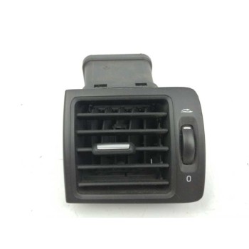 REJILLA AIREADORA 39888287 DELANTERA IZQUIERDA 