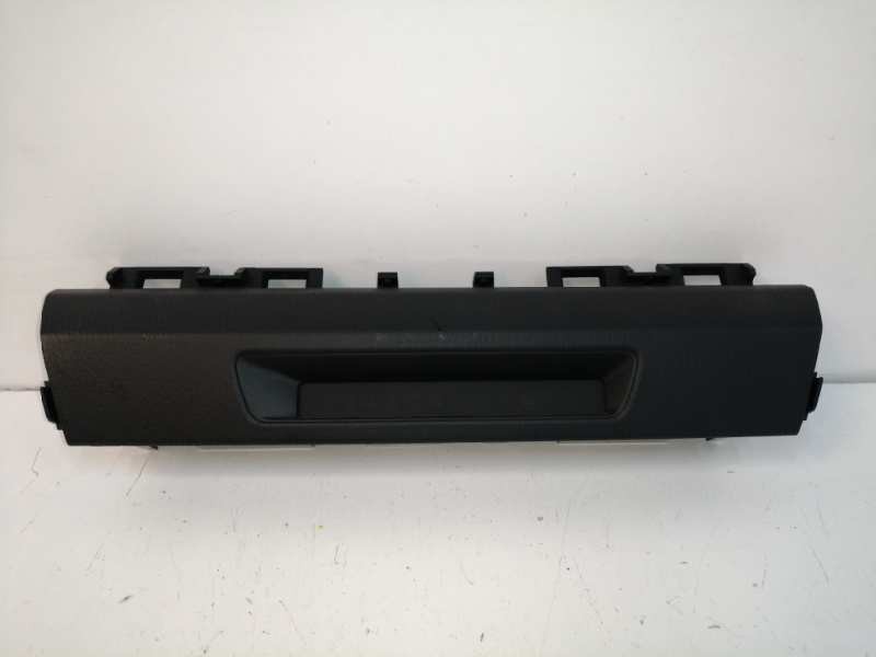Recambio de pantalla multifuncion para mazda 3 lim. () style referencia OEM IAM BHR155260 Recambio de pantalla multifuncion para mazda 3 lim. () style referencia OEM IAM BHR155260