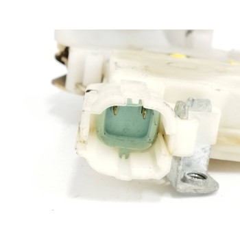 Recambio de cerradura puerta trasera derecha para nissan x-trail (t30) 2.0 16v cat referencia OEM IAM 805524U300 89A925 