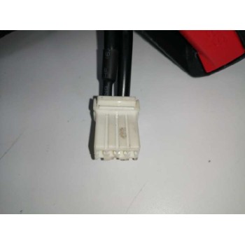 Recambio de enganche cinturon derecho para kia rio 1.2 cat referencia OEM IAM  TRASERO 