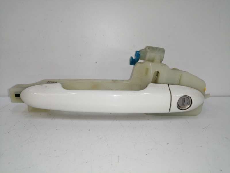 Recambio de maneta exterior delantera izquierda para kia rio 1.2 cat referencia OEM IAM Recambio de maneta exterior delantera izquierda para kia rio 1.2 cat referencia OEM IAM
