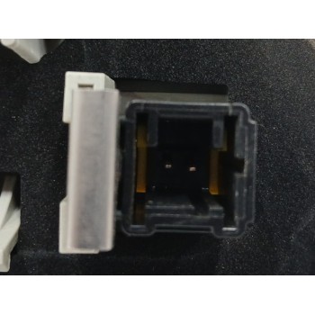 Recambio de piloto trasero derecho interior para peugeot 2008 (--.2013) 1.6 e-hdi fap referencia OEM IAM 9678074580  