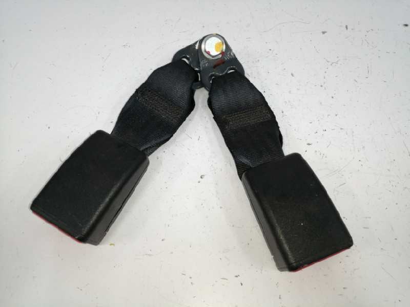 Recambio de enganche cinturon derecho para dacia sandero 1.2 16v cat referencia OEM IAM 878168063R TRASERO Recambio de enganche cinturon derecho para dacia sandero 1.2 16v cat referencia OEM IAM 878168063R TRASERO