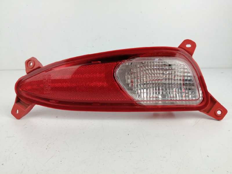 Recambio de piloto trasero derecho paragolpes para hyundai i20 1.2 cat referencia OEM IAM 92406C8700  