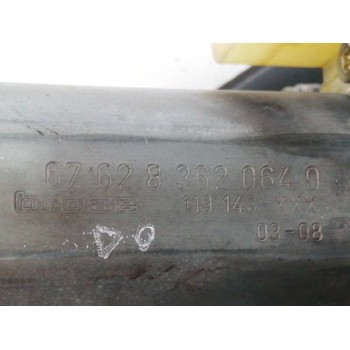 Recambio de elevalunas delantero derecho para bmw serie 3 berlina (e46) 2.0 16v referencia OEM IAM FUNDA 67628362064 