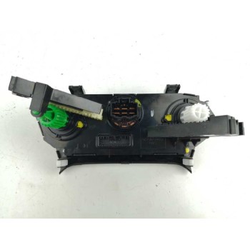 Recambio de mando calefaccion / aire acondicionado para hyundai i20 1.2 cat referencia OEM IAM 97250C8410  