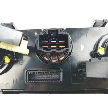 Recambio de mando calefaccion / aire acondicionado para hyundai i20 1.2 cat referencia OEM IAM 97250C8410  