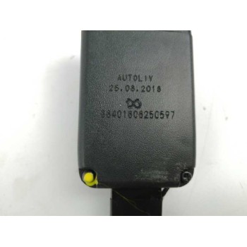 Recambio de enganche cinturon derecho para hyundai i20 1.2 cat referencia OEM IAM 88401808250597 DELANTERO 88401808 250597