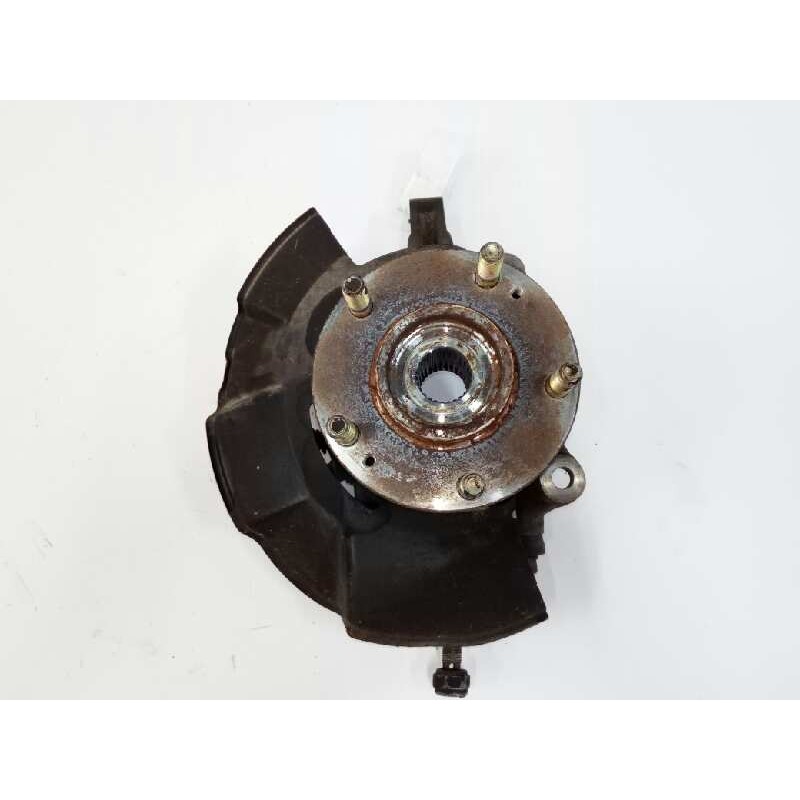 Recambio de mangueta delantera derecha para hyundai tucson (jm) 2.0 referencia OEM IAM 517162E100  