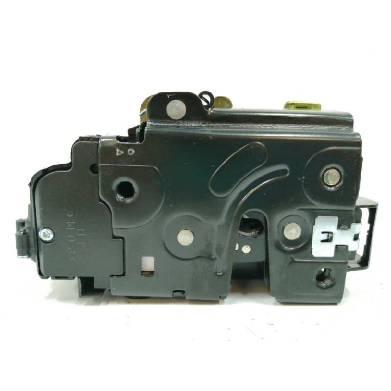 Recambio de cerradura puerta trasera derecha para volkswagen polo (9n3) advance referencia OEM IAM 3B4839016AG  
