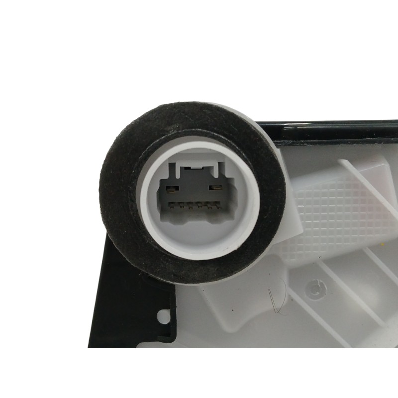 CERRADURA PUERTA DELANTERA IZQUIERDA