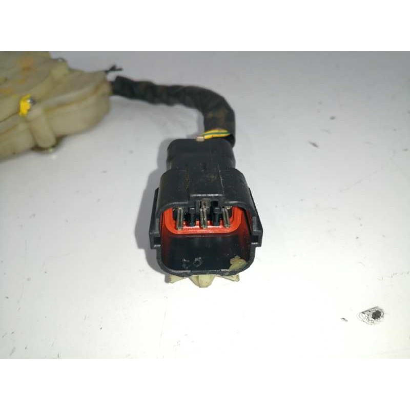 CERRADURA PUERTA TRASERA IZQUIERDA