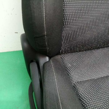 Recambio de asiento delantero derecho para toyota auris touring sports (e18) 1.8 16v cat (híbrido) referencia OEM IAM   