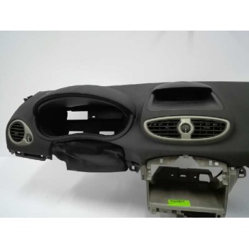 Recambio de salpicadero para renault clio iii luxe privilege referencia OEM IAM   