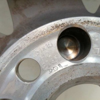 Recambio de neumatico repuesto para audi a6 avant (4f5) 3.2 v6 24v fsi referencia OEM IAM 4F0601025AJ 7,5JX16H2 ET45 