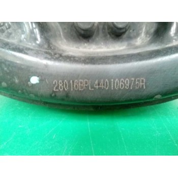 Recambio de mangueta trasera izquierda para renault clio iv zen referencia OEM IAM   