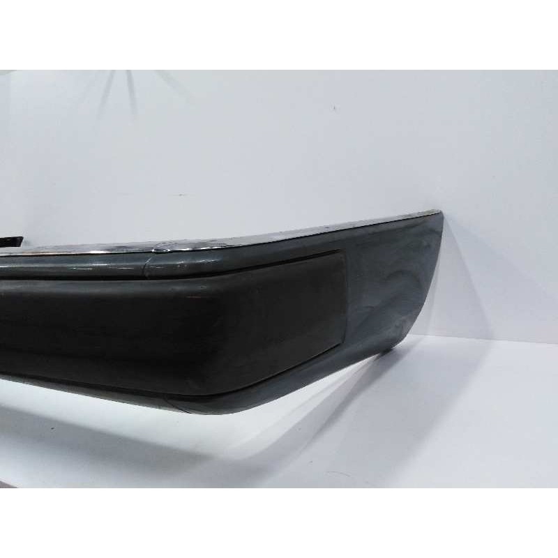 PARAGOLPES TRASERO
