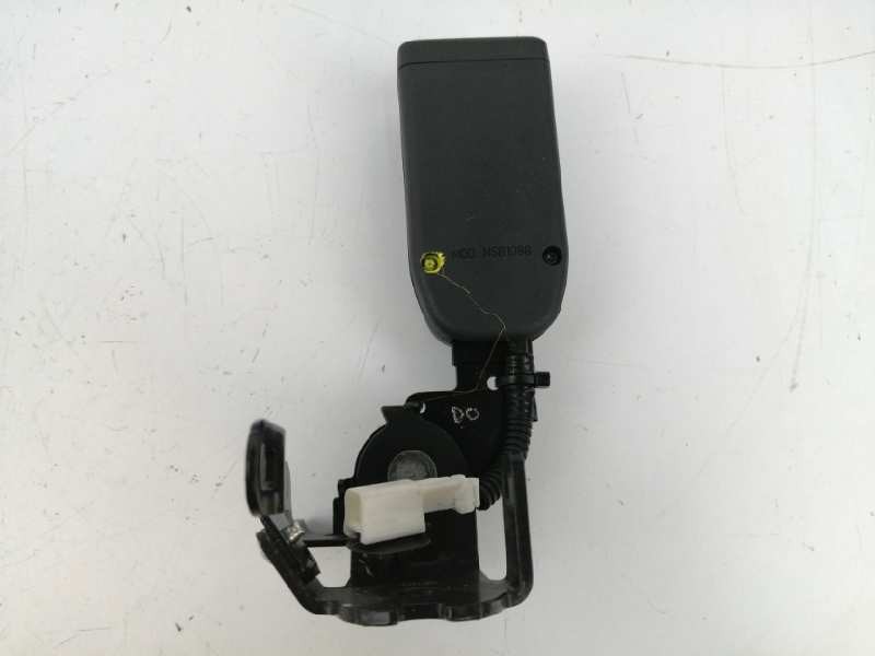 Recambio de enganche cinturon derecho para honda cr-v 1.6 dtec cat referencia OEM IAM NSB1098 TRASERO 