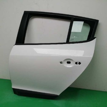 Recambio de puerta trasera izquierda para renault megane iii berlina 5 p 1.2 16v referencia OEM IAM 821010108R  