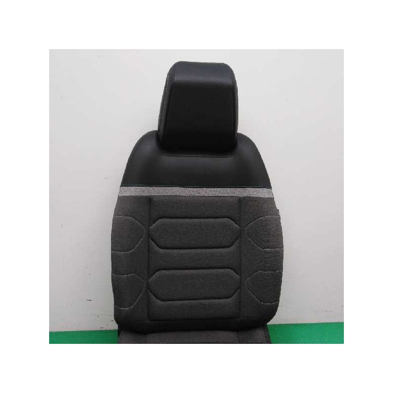 ASIENTO DELANTERO IZQUIERDO