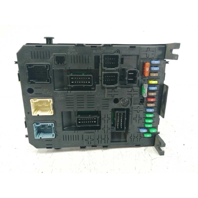 Recambio de caja reles / fusibles para citroën c4 picasso 2.0 hdi fap referencia OEM IAM 281197595  