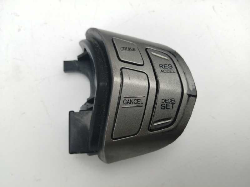 Recambio de mando volante para honda fr-v (be) 2.2 ctdi referencia OEM IAM DERECHO CON DESGASTE Recambio de mando volante para honda fr-v (be) 2.2 ctdi referencia OEM IAM DERECHO CON DESGASTE