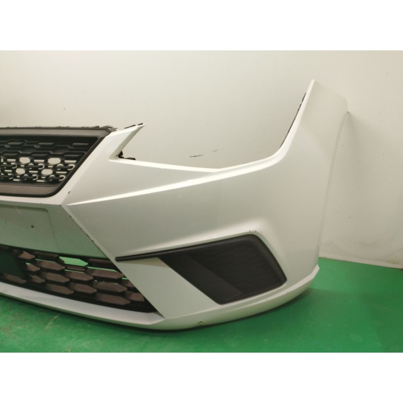 PARAGOLPES DELANTERO