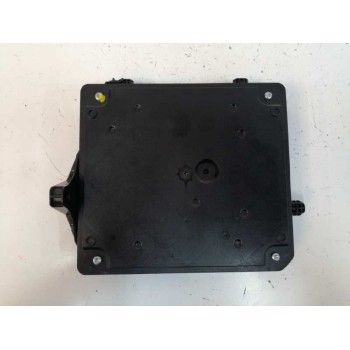 Recambio de caja reles / fusibles para renault megane iii berlina 5 p 1.2 16v referencia OEM IAM 284B17288R S180098501 