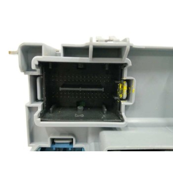Recambio de caja reles / fusibles para fiat panda (319) 1.2 cat referencia OEM IAM 00521285890  