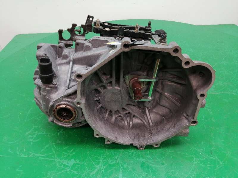 Recambio de caja cambios para hyundai sonata (y4) 2.0i 16v gls referencia OEM IAM 4300039041  