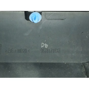 Recambio de faldon lateral para peugeot 2008 (--.2013) 1.2 12v vti referencia OEM IAM 96781716XT LADO IZQUIERDO 