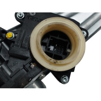 Recambio de elevalunas trasero izquierdo para toyota verso 1.6 16v cat referencia OEM IAM 698400F041  