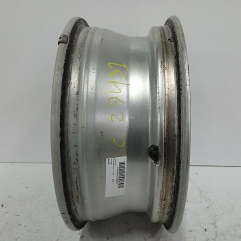 Recambio de llanta para citroën c3 1.4 hdi referencia OEM IAM 5402F7 6JX15CH4 ET27 4H 4X108
