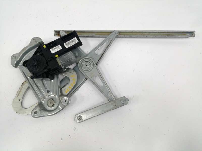 Recambio de elevalunas delantero izquierdo para renault megane iii berlina 5 p 1.2 16v referencia OEM IAM 807210002R 968431100 Recambio de elevalunas delantero izquierdo para renault megane iii berlina 5 p 1.2 16v referencia OEM IAM 807210002R 968431100