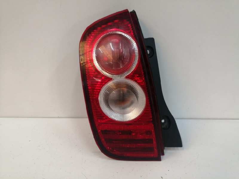 Recambio de piloto trasero izquierdo para nissan micra (k12e) 1.2 cat referencia OEM IAM   
