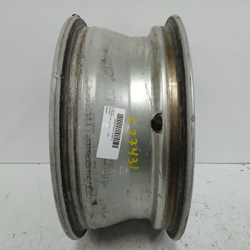 Recambio de llanta para citroën c3 1.4 hdi referencia OEM IAM 5402F7 6JX15CH4 ET27 4H 4X108