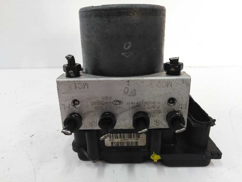 Recambio de abs para kia cee´d 1.4 cat referencia OEM IAM 589201H300 0265231851 