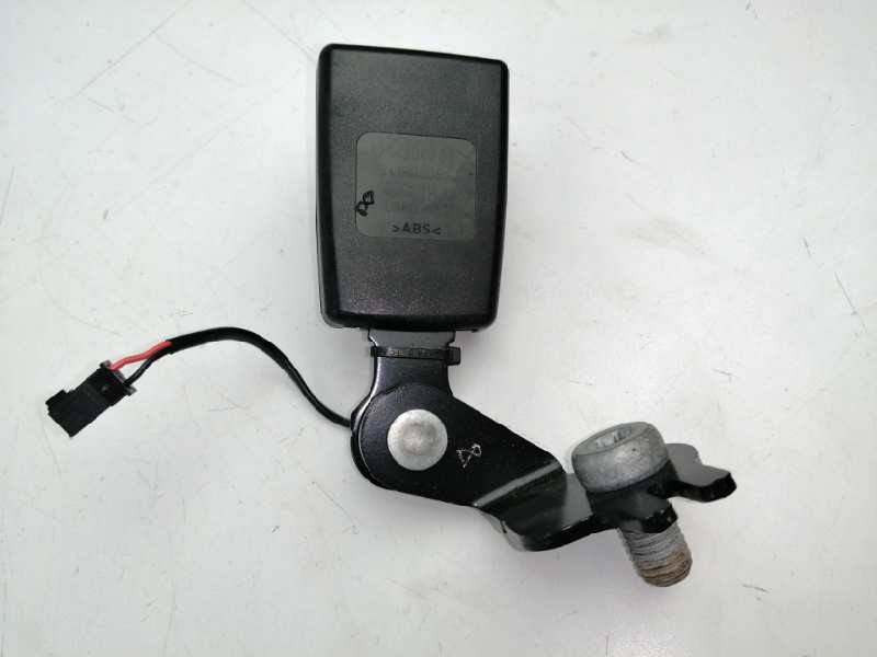 Recambio de enganche cinturon izquierdo para mini mini (f56) 1.5 12v referencia OEM IAM 7362069 TRASERO 34180805C