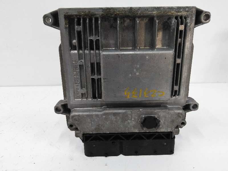 Recambio de centralita motor uce para kia cee´d 1.4 cat referencia OEM IAM 391102B520 0261201202 