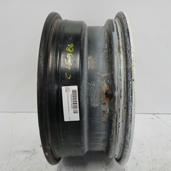 Recambio de llanta para lada niva ( 2121 / 21213 / 21214 / 21215 ) 1.6 referencia OEM IAM  6JX15H2 5H 5X142