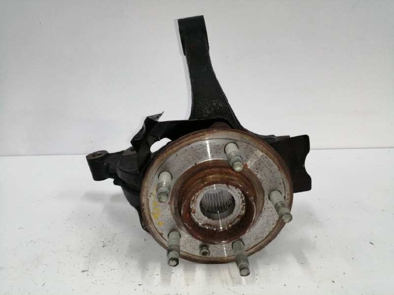 Recambio de mangueta delantera izquierda para chevrolet captiva 2.0 diesel cat referencia OEM IAM   