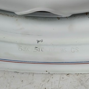 Recambio de llanta para lada niva ( 2121 / 21213 / 21214 / 21215 ) 1.6 referencia OEM IAM  6JX15H2 5H 5X142