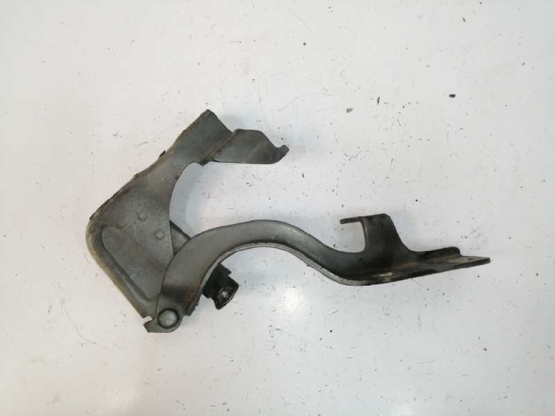 Recambio de bisagra capo derecha para chevrolet captiva 2.0 diesel cat referencia OEM IAM Recambio de bisagra capo derecha para chevrolet captiva 2.0 diesel cat referencia OEM IAM