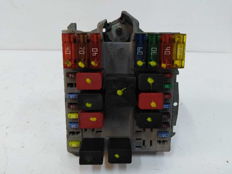 Recambio de caja reles / fusibles para fiat doblo (119) 1.3 jtd cat referencia OEM IAM 51756264  