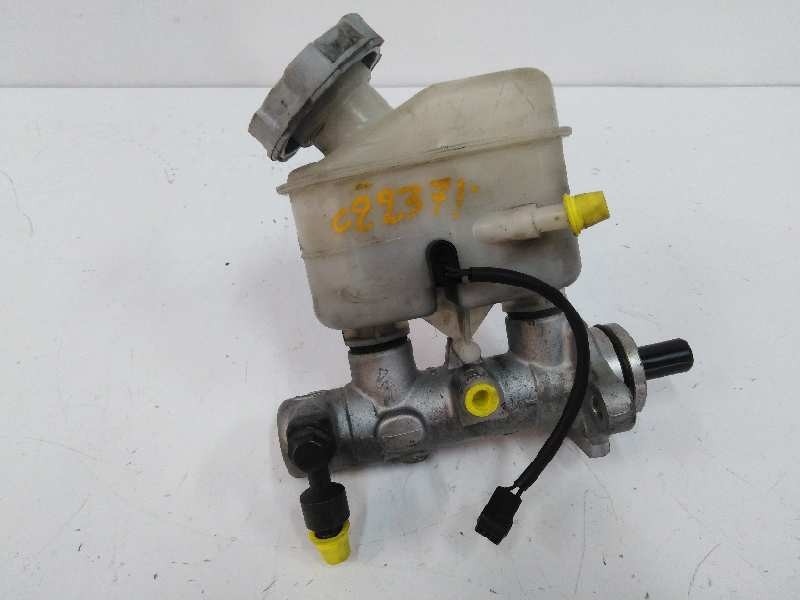 Recambio de bomba freno para kia carens 2.0 turbodiesel cat referencia OEM IAM   